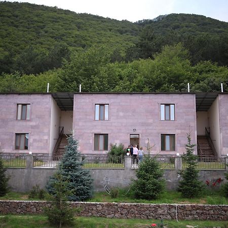 Yeghevnut Hotel Gorisz Kültér fotó
