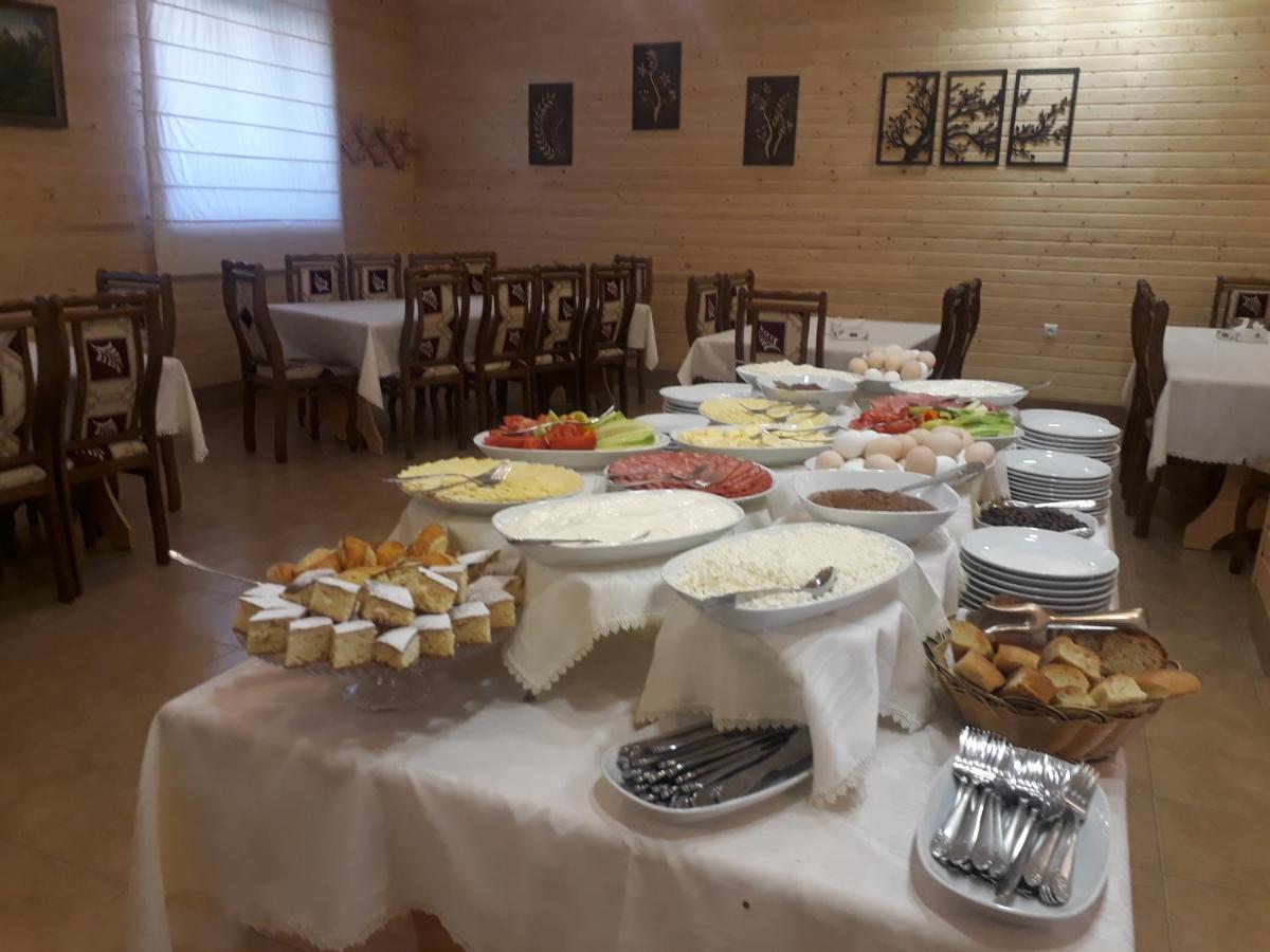 Yeghevnut Hotel Gorisz Kültér fotó