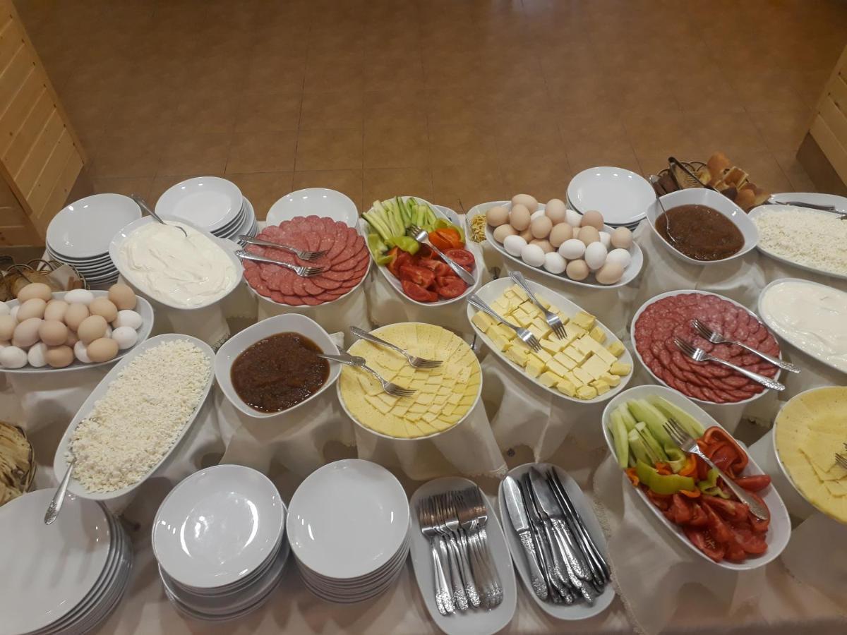 Yeghevnut Hotel Gorisz Kültér fotó