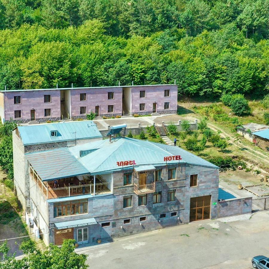 Yeghevnut Hotel Gorisz Kültér fotó