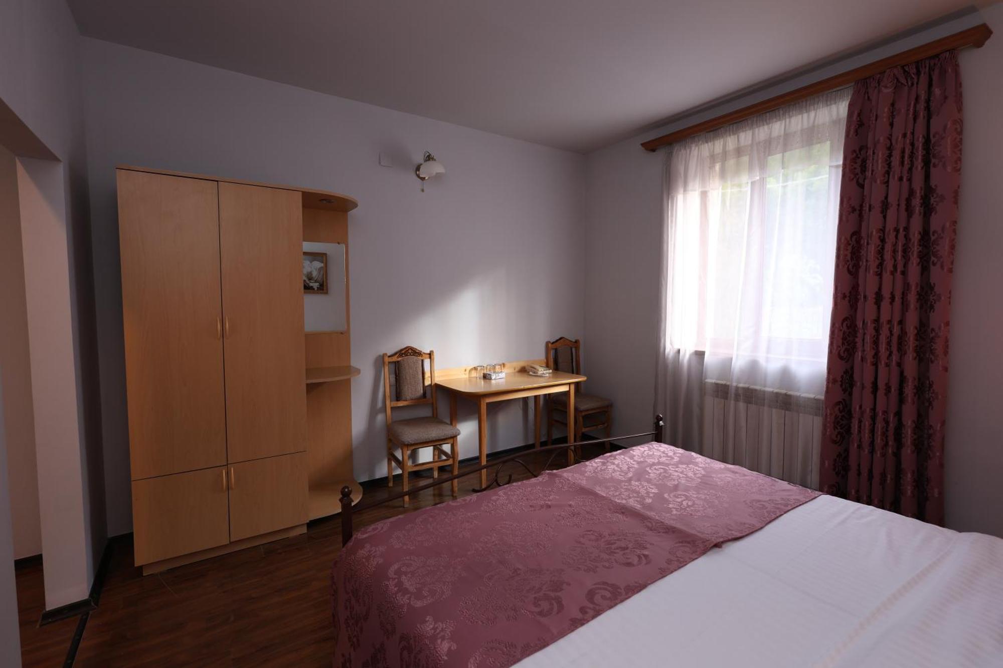 Yeghevnut Hotel Gorisz Kültér fotó