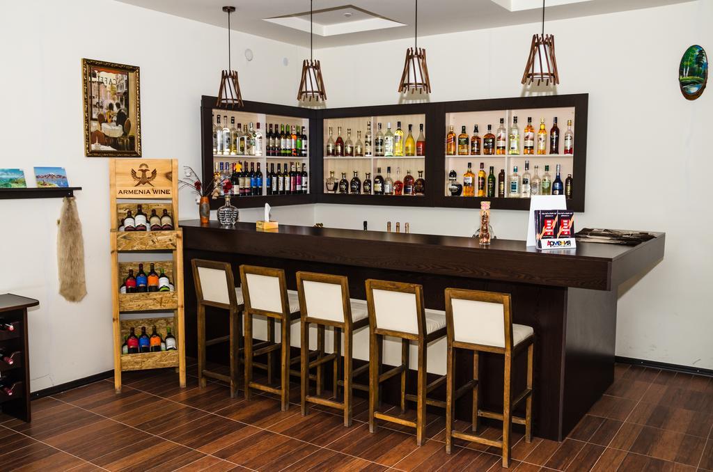 Yeghevnut Hotel Gorisz Kültér fotó