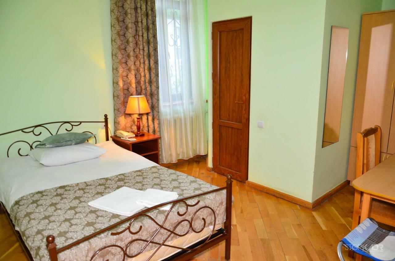 Yeghevnut Hotel Gorisz Kültér fotó