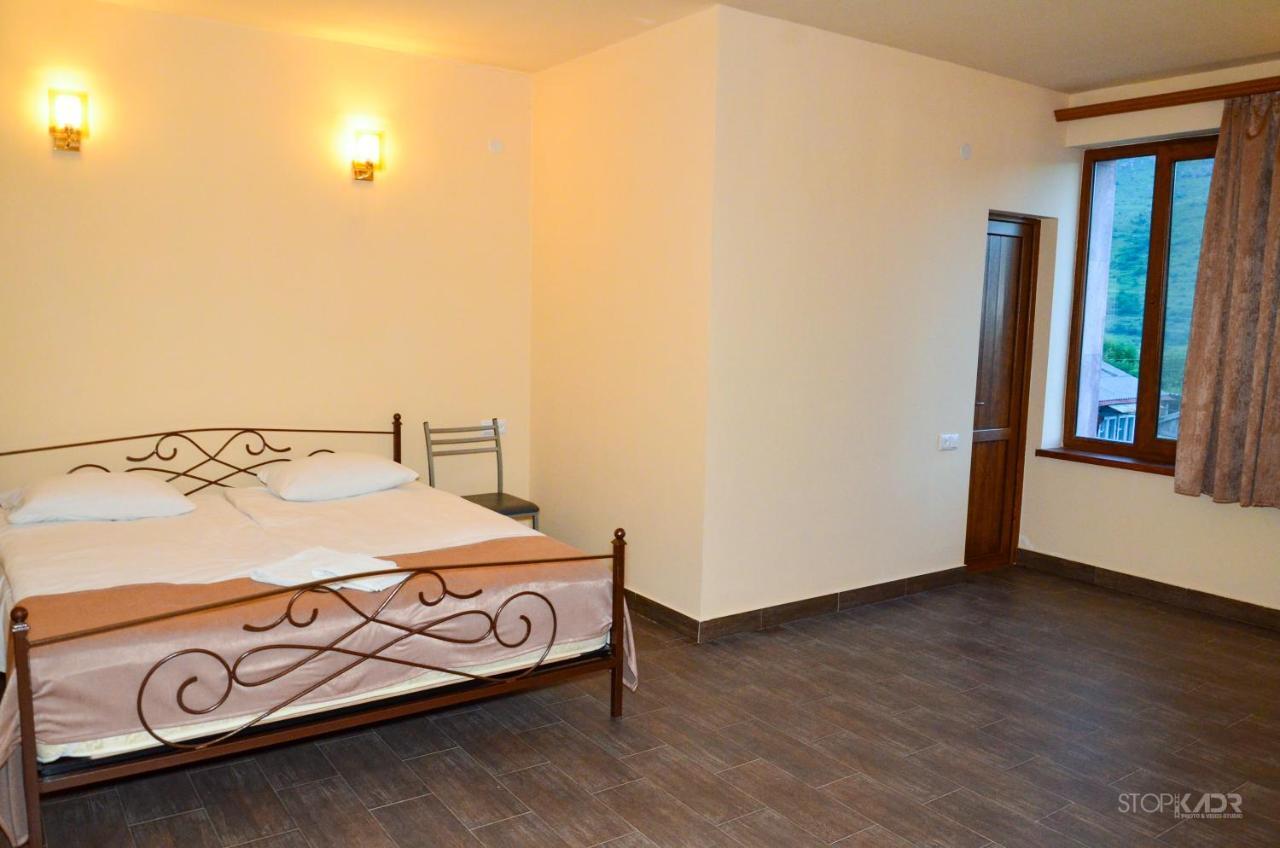 Yeghevnut Hotel Gorisz Kültér fotó